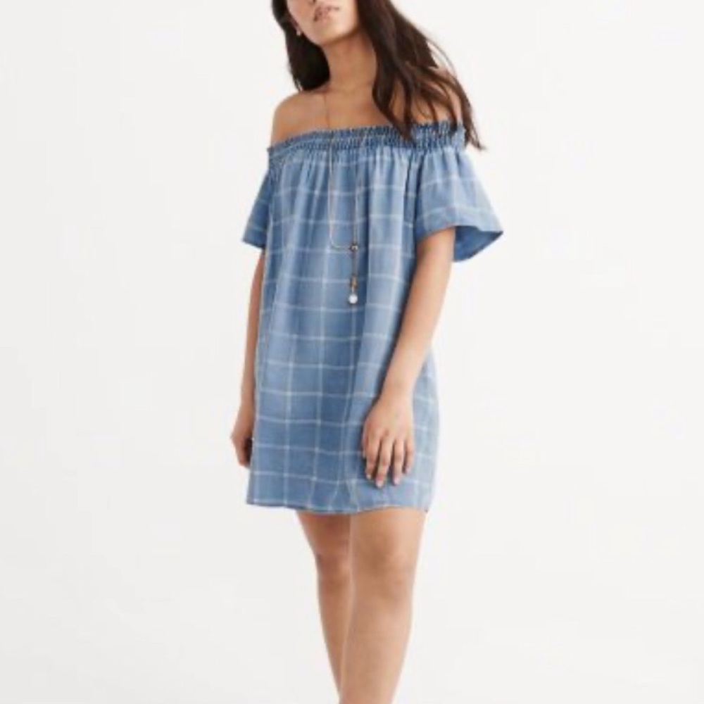NWT Abercrombie & Fitch Off The Shoulders Chambray Plaid Mini Dress Blue Sz S